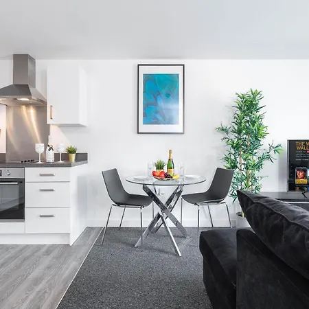 Apartamento Luxury - Selly Oak - Parking - Rated - Netflix - Wifi